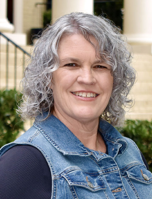 Carrie Lones